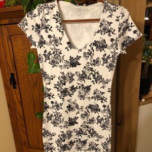 BNWT Forever 21 dress Sz S